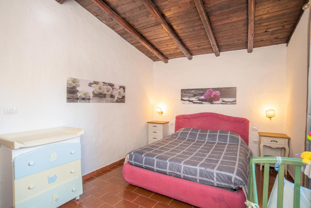 Splendida Vista Su Tavolara Villa Porto San Paolo  Exteriör bild